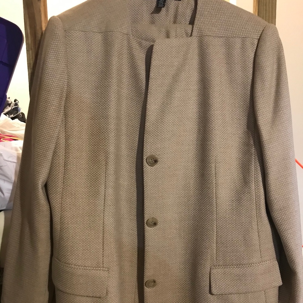 Ellen Tracey Suit